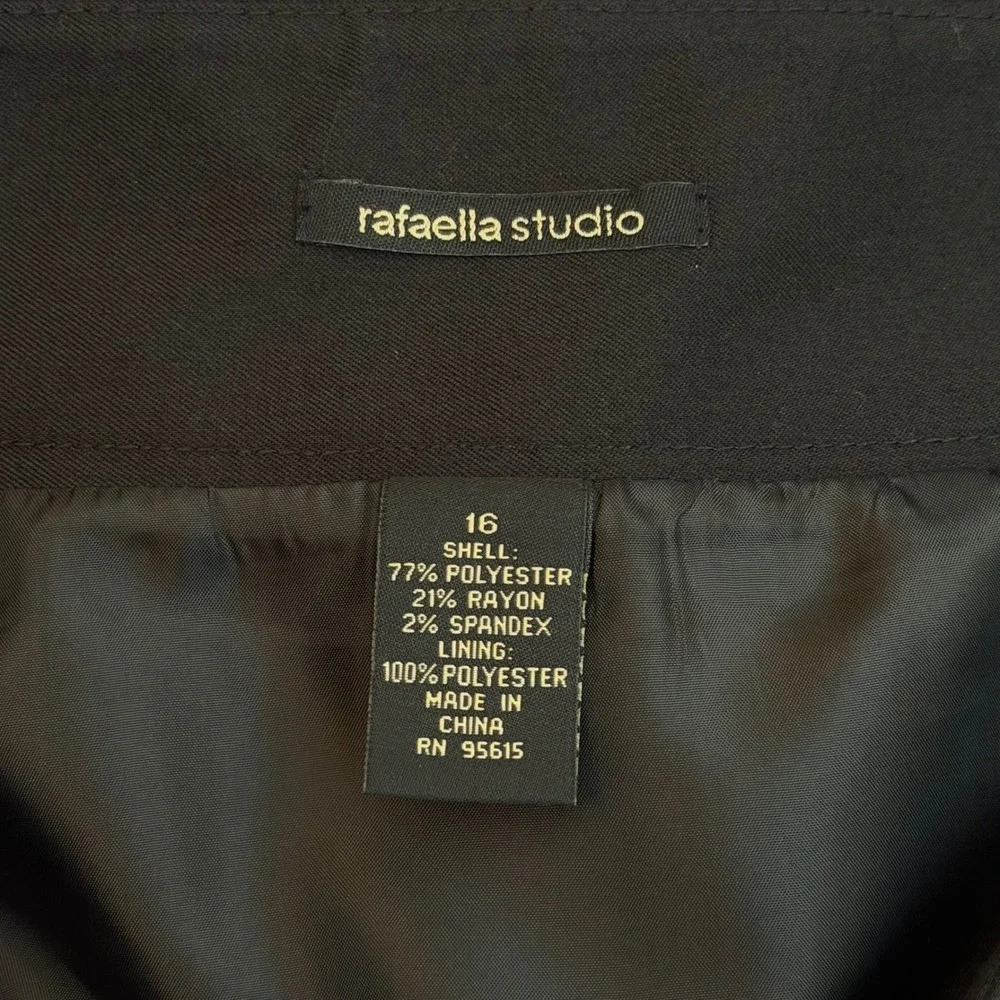 Rafaella Studio good used